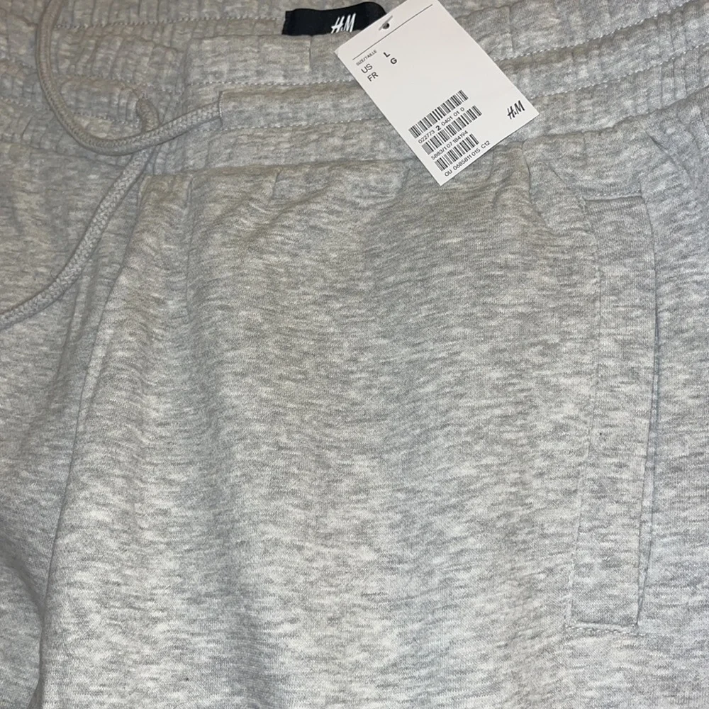 H&M - Picture 5 of 5